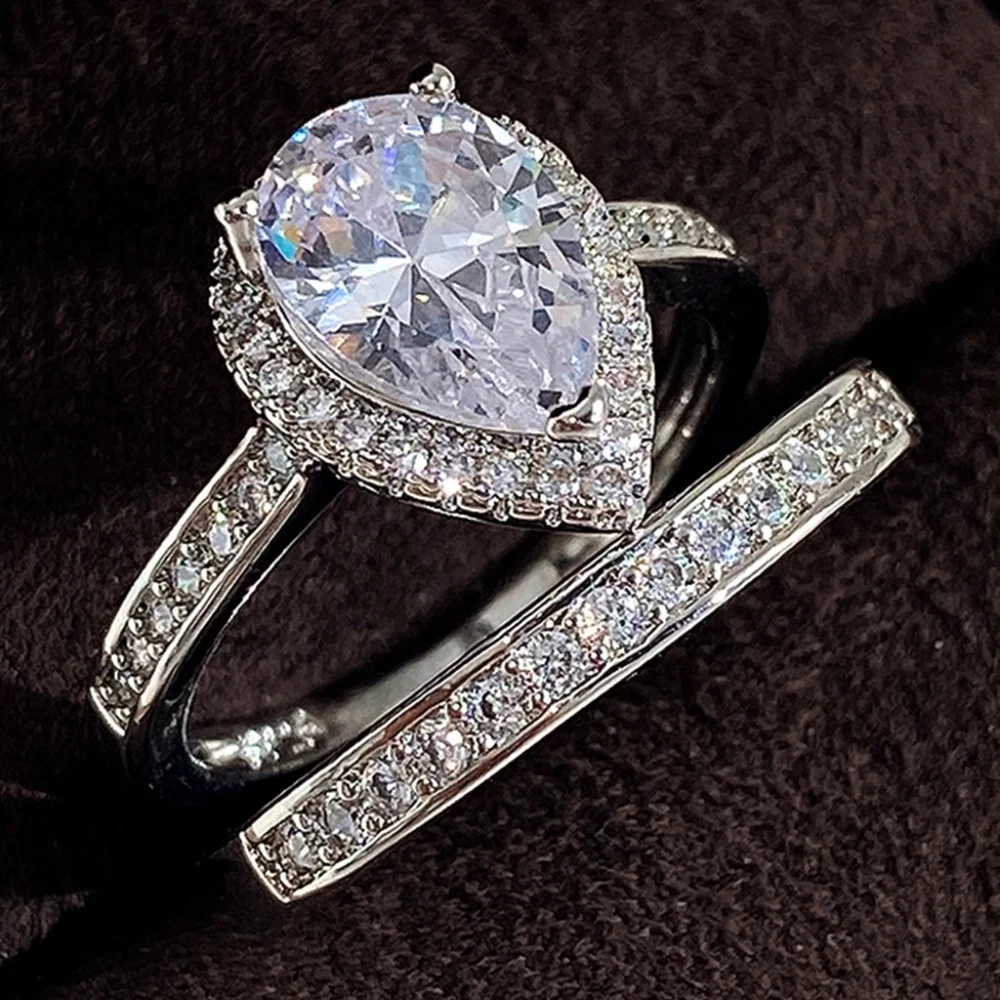 Luxury Pear Cut Engagement Set of Ring - Picture 1 of 3